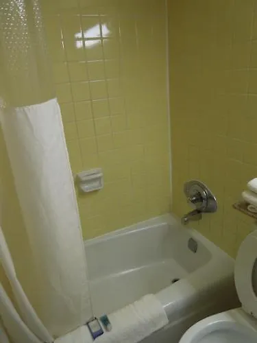 Belmont Inn & Suites Virginia Beach
